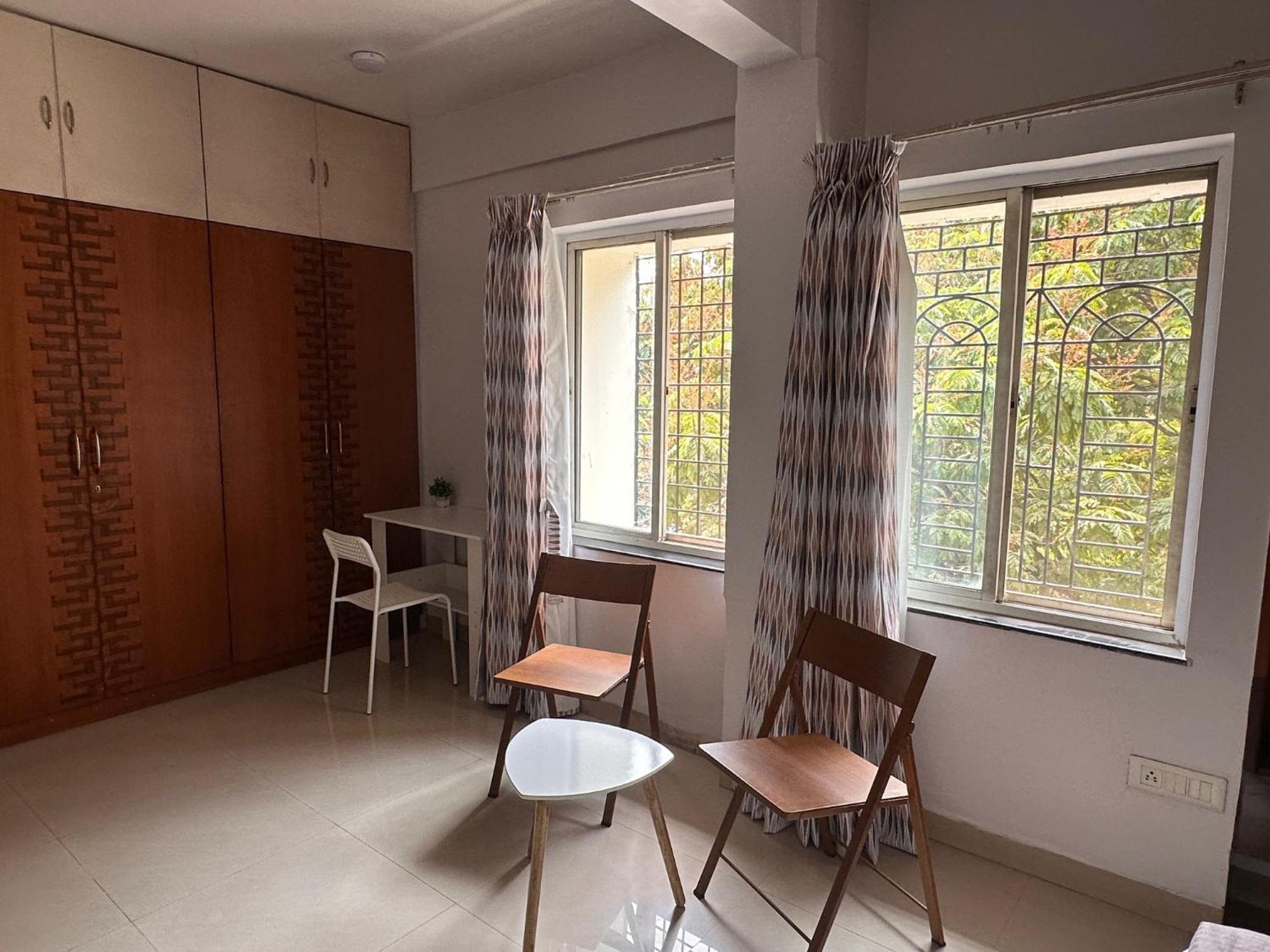 Apartment Coral: Pvt In Koregaon Park. Wifi Smarttv Ac *